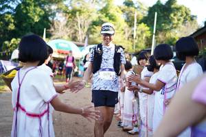 BIB: 2670
                            <button type="button" onclick="openModal(18992111)" class="btn btn-primary btn-sm float-right btn-popup" data-toggle="modal" data-target=".modal-high-quality">
                        <i class="fas fa-shopping-cart"></i> Add to Cart
                    </button>
                                            <button type="button" onclick="isThisMe(18992111, true)" class="btn btn-success btn-sm float-right btn-popup btn-isme hidden" data-toggle="tooltip" data-placement="bottom" title="นี่คือรูปของคุณใช่ไหม คลิกที่นี่เพื่อเอาเข้าอัลบั้ม">
                        <i class="fas fa-plus"></i> Add to album
                    </button>
                    <button type="button" onclick="isThisMe(18992111, false)" class="btn btn-warning btn-sm float-right btn-popup btn-isnotme hidden">
                        <i class="fas fa-ban"></i> Remove from album
                    </button>